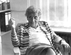 Emmi Pikler, creadora de la pedagogía del Movimiento Libre